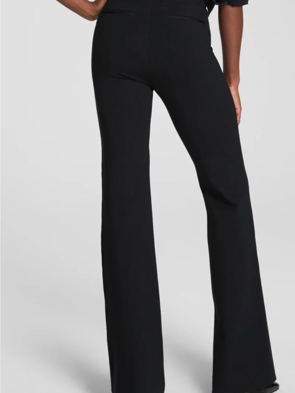*NWT*SPANX Super-smooth Ponte Flare Pant - Picture 2 of 4